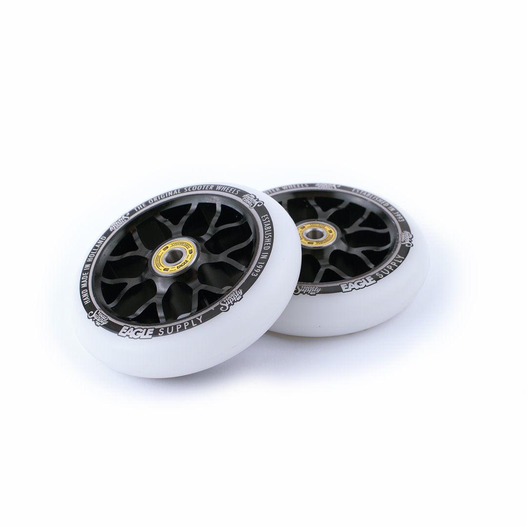 Scooterwheel 110mm X6 Core White / Black Standard Line 110mm Eagle